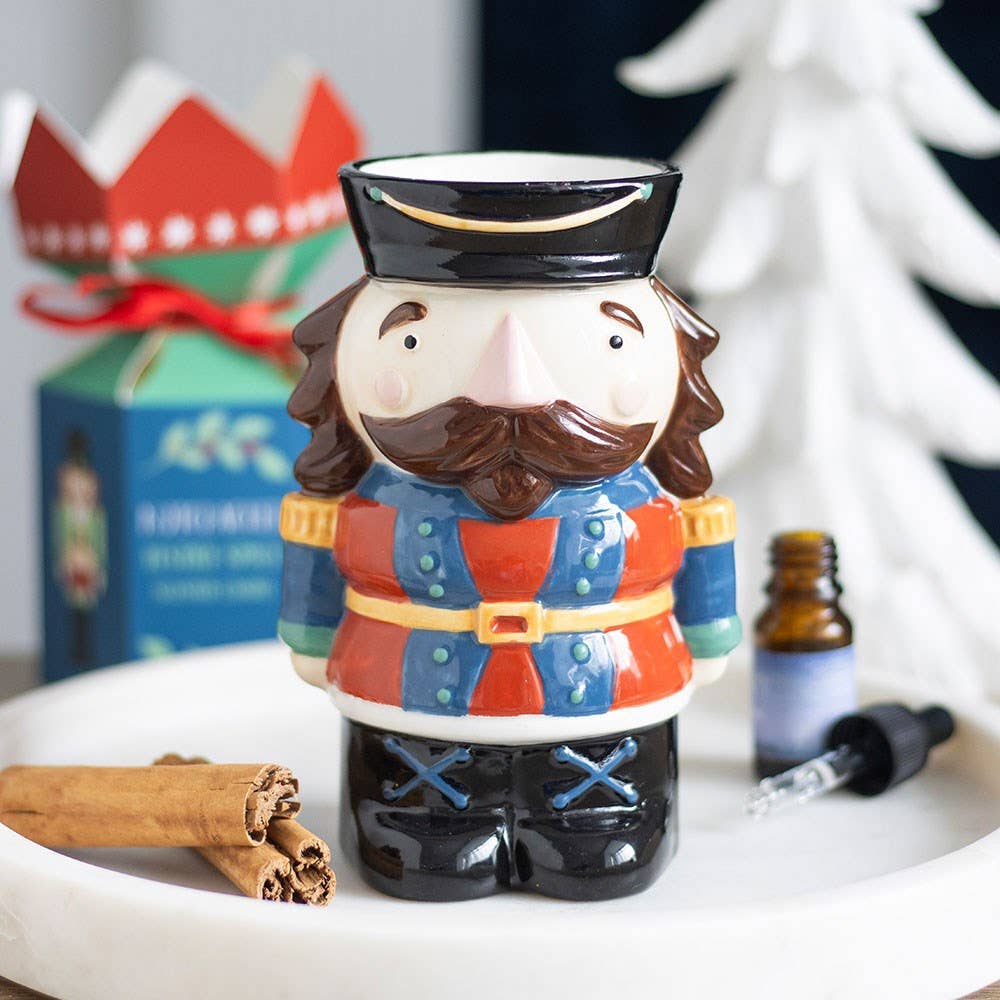 Nussknackerförmiger Weihnachts-Ölbrenner und Wachswärmer